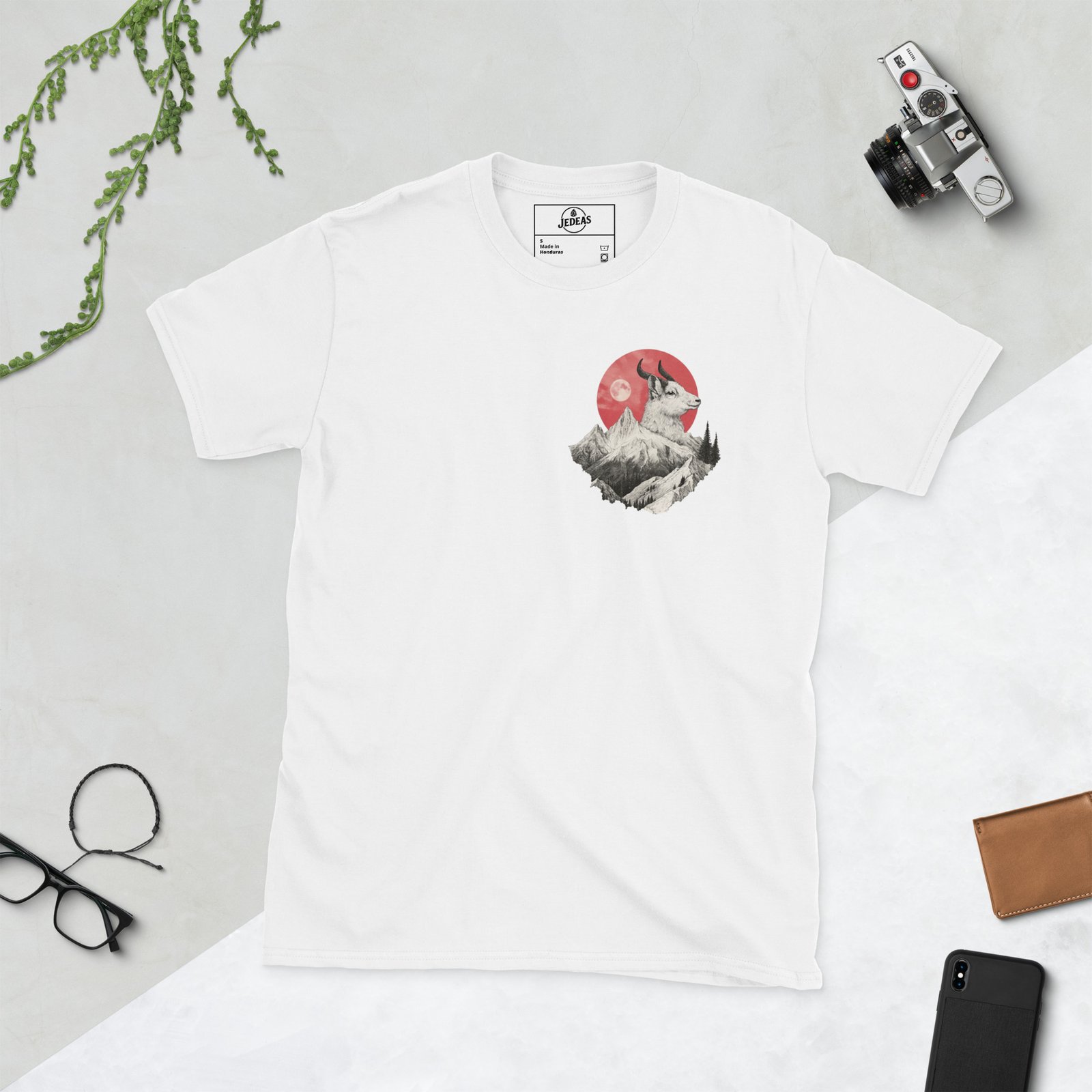 T-shirt unisex - mountain goat – Image 17