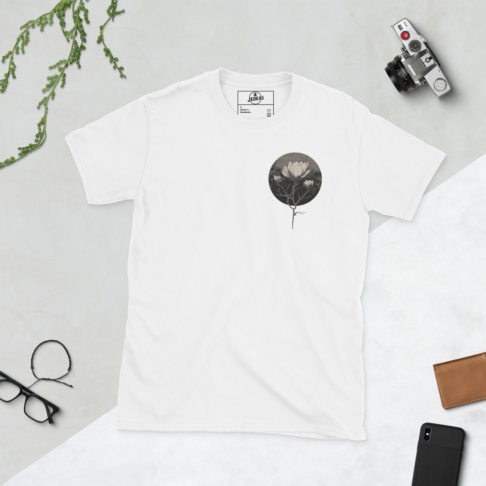 T-shirt unisex - Dark flower – Image 1